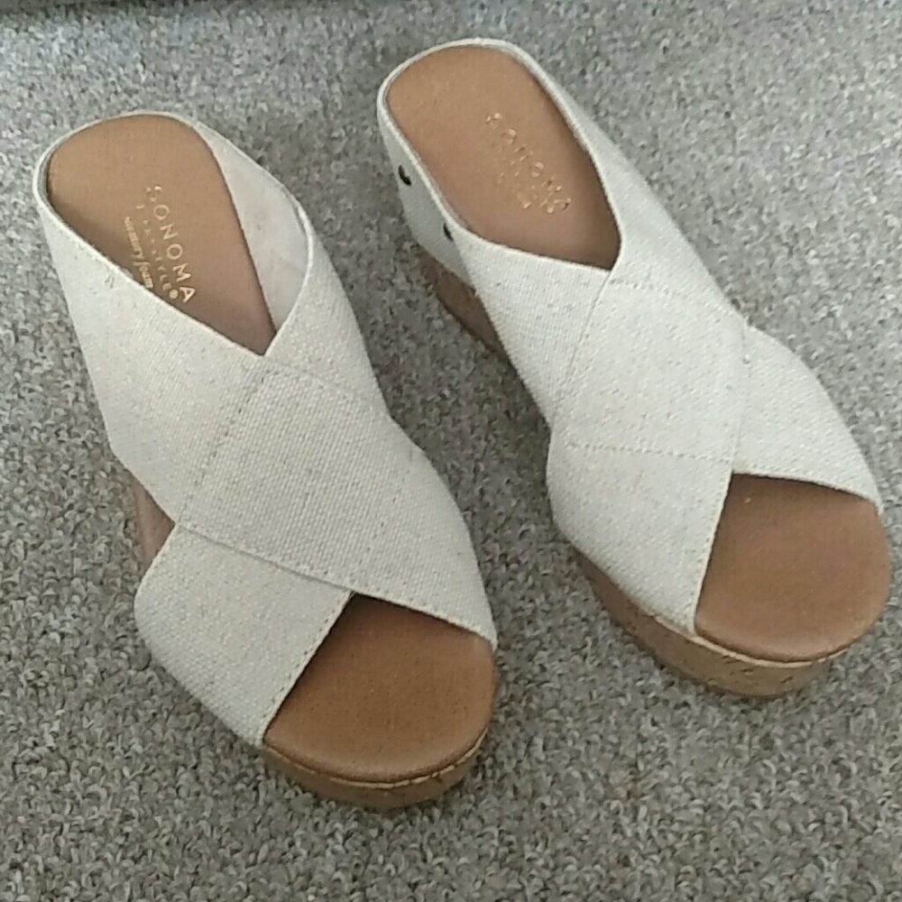 NWOT Sonoma 'Joie' wedge sandals